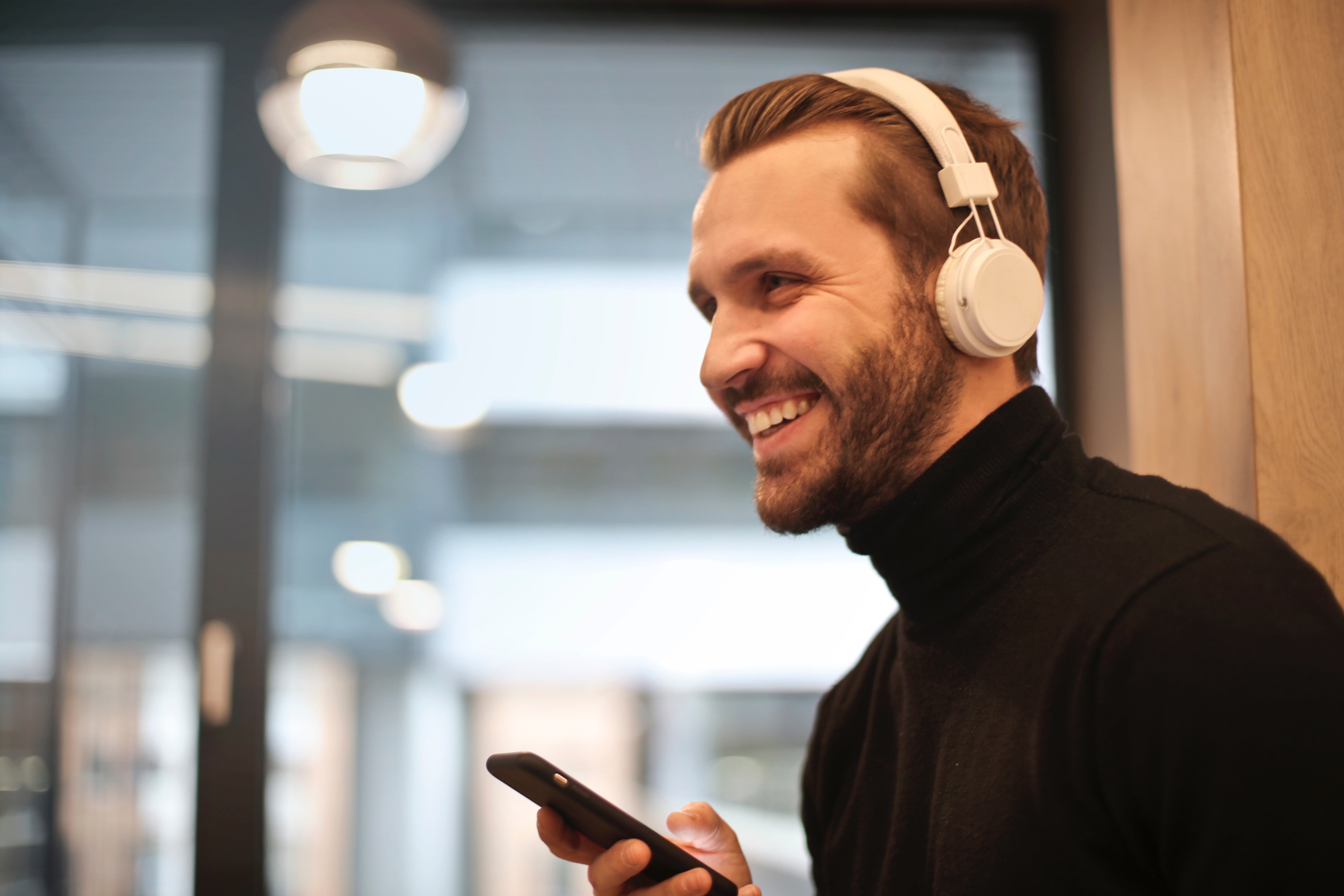 Why You Must Practice Interviews Out Loud: The Science of AI Speech Coaching